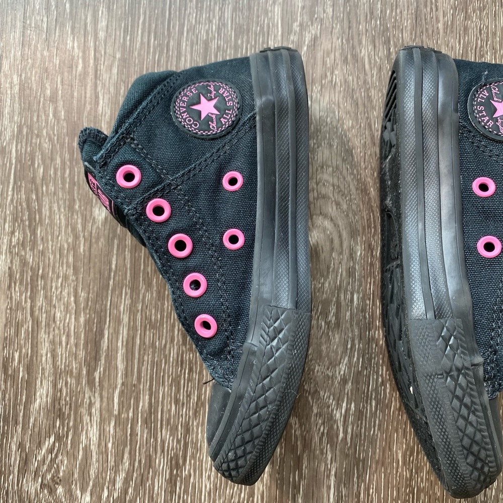 Converse High tops. All black w/pink details. 11 - Picture 7 of 13